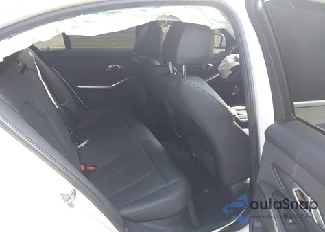 2019 BMW 330I xDrive z USA, uszkodzony, nr VIN WBA5R7C51KAJ80336